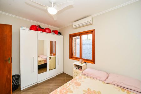 Casa à venda com 100m², 3 quartos e 1 vaga Casa à venda com 100m², 3 quartos e 1 vagaQuarto 2