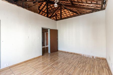Apartamento para alugar com 140m², 3 quartos e sem vagaSala