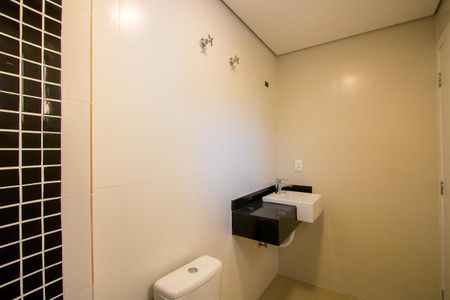 Apartamento à venda com 127m², 3 quartos e 3 vagas Apartamento à venda com 127m², 3 quartos e 3 vagasBanheiro do quarto 2