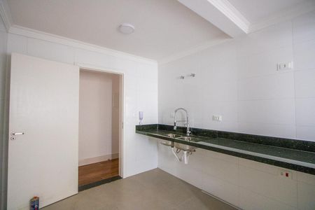 Apartamento à venda com 127m², 3 quartos e 2 vagas Apartamento à venda com 127m², 3 quartos e 2 vagasCozinha