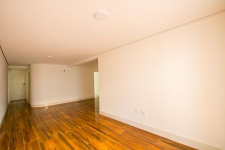 Apartamento à venda com 127m², 3 quartos e 2 vagas Apartamento à venda com 127m², 3 quartos e 2 vagasSala