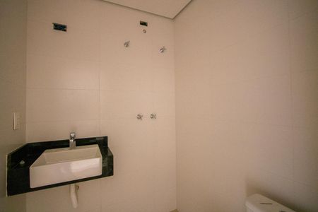 Apartamento à venda com 127m², 3 quartos e 2 vagas Apartamento à venda com 127m², 3 quartos e 2 vagasBanheiro da Suíte 1