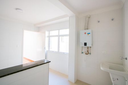 Apartamento à venda com 168m², 3 quartos e 3 vagas Apartamento à venda com 168m², 3 quartos e 3 vagasÁrea de serviço