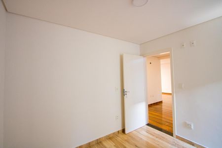 Apartamento à venda com 171m², 3 quartos e 3 vagas Apartamento à venda com 171m², 3 quartos e 3 vagasQuarto 3 - Suíte