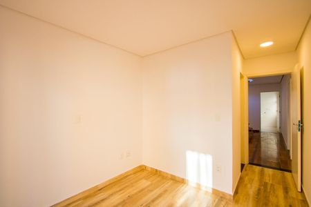 Apartamento à venda com 171m², 3 quartos e 3 vagas Apartamento à venda com 171m², 3 quartos e 3 vagasQuarto 1 - Suíte