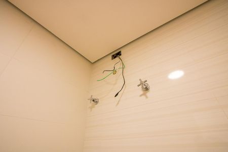 Apartamento à venda com 171m², 3 quartos e 3 vagas Apartamento à venda com 171m², 3 quartos e 3 vagasBanheiro do quarto 1