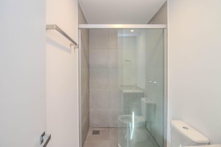 Apartamento à venda com 59m², 2 quartos e 1 vaga Apartamento à venda com 59m², 2 quartos e 1 vagaBanheiro da Suíte