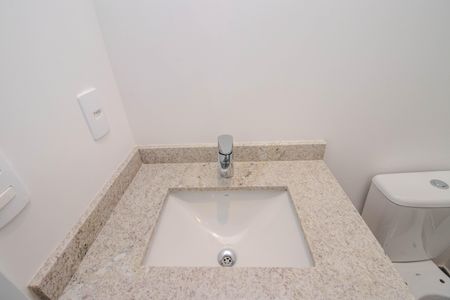 Apartamento à venda com 59m², 2 quartos e 1 vaga Apartamento à venda com 59m², 2 quartos e 1 vagaBanheiro Social