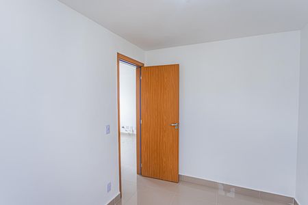 Quarto 1 de apartamento para alugar com 2 quartos, 44m² em Jardim Iris, São Paulo