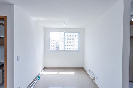 Sala de apartamento para alugar com 2 quartos, 44m² em Jardim Iris, São Paulo