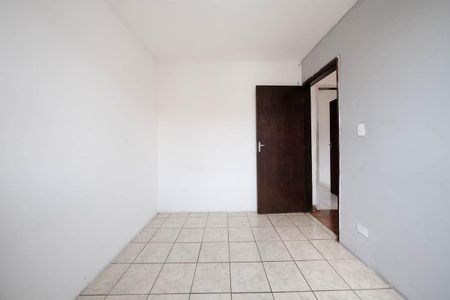 Quarto 1 de apartamento para alugar com 2 quartos, 55m² em Vila Sílvia, São Paulo