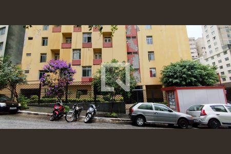 Apartamento à venda com 40m², 1 quarto e sem vaga Apartamento à venda com 40m², 1 quarto e sem vagaFachada