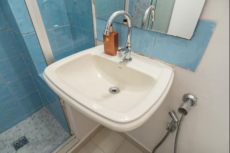 Apartamento à venda com 40m², 1 quarto e sem vaga Apartamento à venda com 40m², 1 quarto e sem vagaBanheiro Social