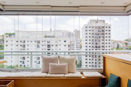 Varanda de apartamento à venda com 1 quarto, 67m² em Vila Ipojuca, São Paulo