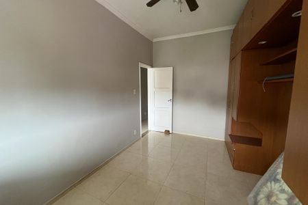 Apartamento à venda com 50m², 2 quartos e 2 vagas Apartamento à venda com 50m², 2 quartos e 2 vagasQuarto 1