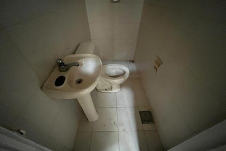 Apartamento à venda com 50m², 2 quartos e 2 vagas Apartamento à venda com 50m², 2 quartos e 2 vagasBanheiro de serviço