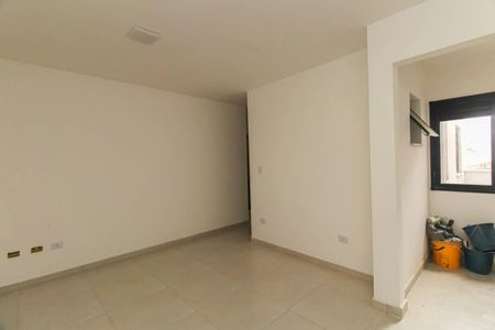 Sala/Cozinha de apartamento à venda com 2 quartos, 43m² em Vila Lúcia, São Paulo