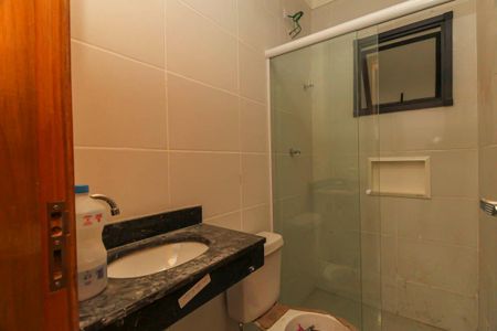 Apartamento à venda com 43m², 2 quartos e sem vaga Apartamento à venda com 43m², 2 quartos e sem vagaBanheiro