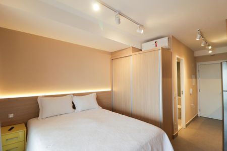 Studio à venda com 27m², 0 quarto e sem vaga Studio à venda com 27m², 0 quarto e sem vagaStudio