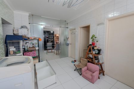 Apartamento à venda com 278m², 3 quartos e 2 vagas Apartamento à venda com 278m², 3 quartos e 2 vagasÁrea de Serviço