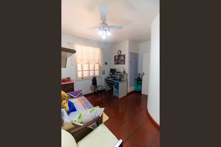 Casa à venda com 360m², 4 quartos e 4 vagasHall