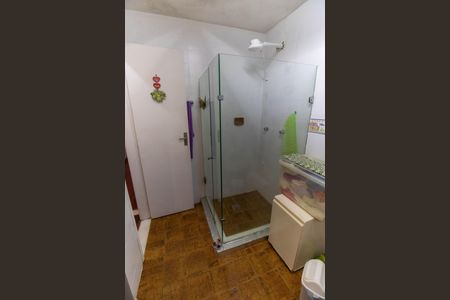 Casa à venda com 360m², 4 quartos e 4 vagasBanheiro 2