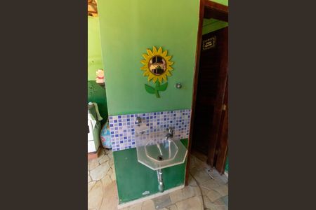 Casa à venda com 360m², 4 quartos e 4 vagasLavabo