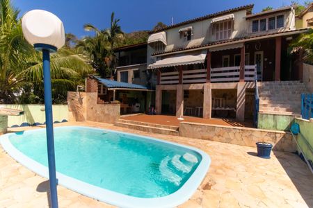 Casa à venda com 360m², 4 quartos e 4 vagasÁrea externa