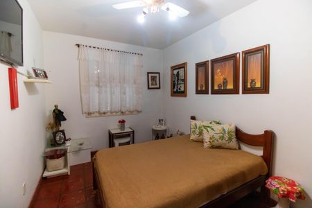 Casa à venda com 360m², 4 quartos e 4 vagasQuarto 2