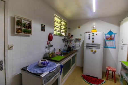 Casa à venda com 360m², 4 quartos e 4 vagasCozinha