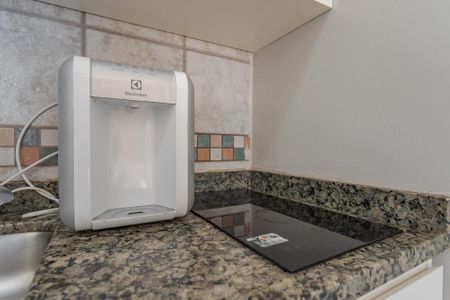 Cozinha de apartamento para alugar com 1 quarto, 38m² em Rio Branco, Porto Alegre