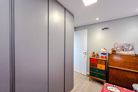 Apartamento à venda com 105m², 3 quartos e 2 vagasQuarto 2