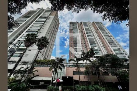 Apartamento à venda com 138m², 2 quartos e 2 vagas Apartamento à venda com 138m², 2 quartos e 2 vagasFachada