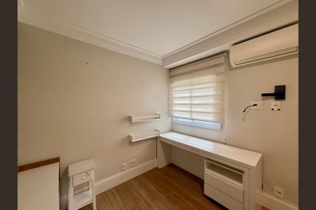 Apartamento à venda com 138m², 2 quartos e 2 vagas Apartamento à venda com 138m², 2 quartos e 2 vagasSuíte 1