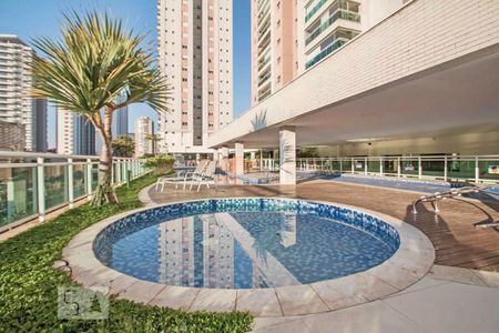 Apartamento à venda com 138m², 2 quartos e 2 vagas Apartamento à venda com 138m², 2 quartos e 2 vagasPiscina