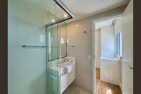 Apartamento à venda com 138m², 2 quartos e 2 vagas Apartamento à venda com 138m², 2 quartos e 2 vagasBanheiro 2 Suíte 2