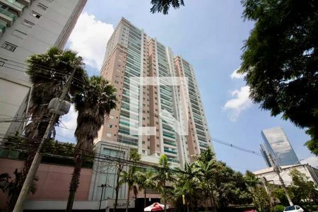 Apartamento à venda com 138m², 2 quartos e 2 vagas Apartamento à venda com 138m², 2 quartos e 2 vagasFachada