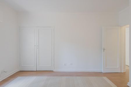 Apartamento à venda com 195m², 3 quartos e 1 vagaSuíte