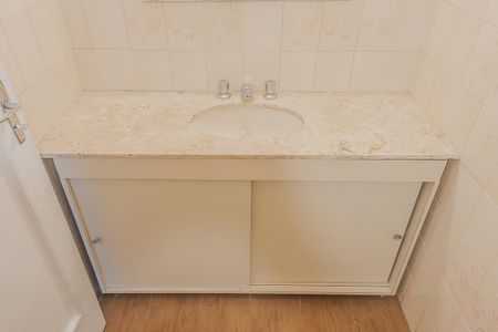 Apartamento à venda com 195m², 3 quartos e 1 vagaBanheiro da Suíte