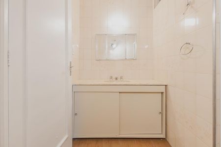 Apartamento à venda com 195m², 3 quartos e 1 vagaBanheiro da Suíte