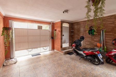 Casa à venda com 120m², 2 quartos e 1 vaga Casa à venda com 120m², 2 quartos e 1 vagaGaragem