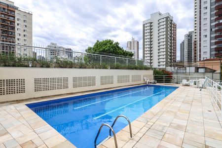 Apartamento à venda com 65m², 2 quartos e 1 vagaÁrea comum - Piscina