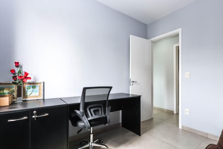 Apartamento à venda com 65m², 2 quartos e 1 vagaQuarto 