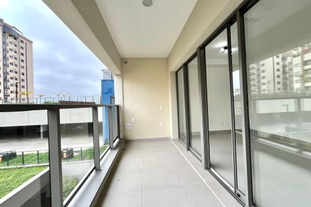 Studio à venda com 37m², 1 quarto e 1 vaga Studio à venda com 37m², 1 quarto e 1 vagaVaranda