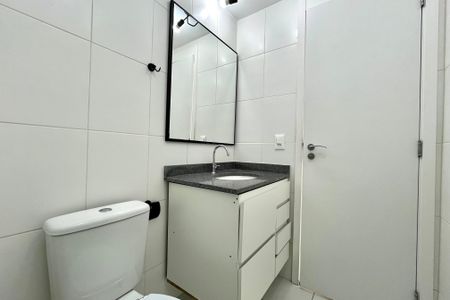 Studio à venda com 37m², 1 quarto e 1 vaga Studio à venda com 37m², 1 quarto e 1 vagaBanheiro