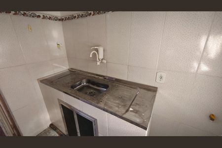 Casa à venda com 65m², 2 quartos e sem vaga Casa à venda com 65m², 2 quartos e sem vagaCozinha