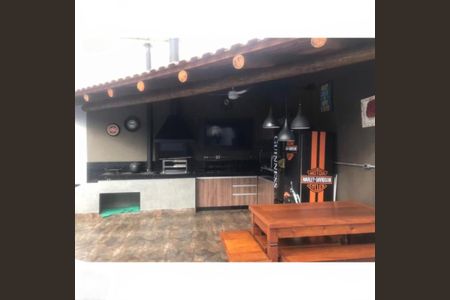 Casa à venda com 3 quartos, 340m² em Chácara Monte Alegre, São Paulo