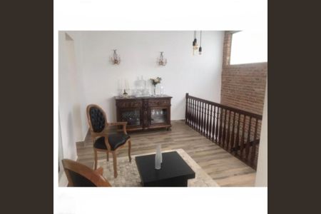 Casa à venda com 3 quartos, 340m² em Chácara Monte Alegre, São Paulo