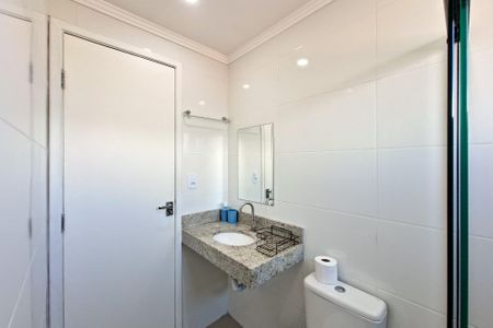 Apartamento para alugar com 73m², 2 quartos e 1 vaga Apartamento para alugar com 73m², 2 quartos e 1 vagaBanheiro