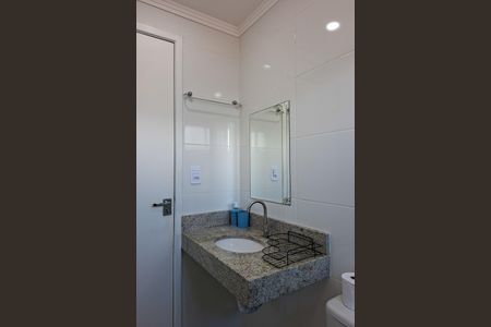 Apartamento para alugar com 73m², 2 quartos e 1 vaga Apartamento para alugar com 73m², 2 quartos e 1 vagaBanheiro